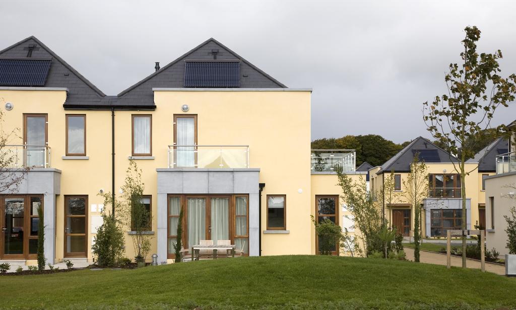 Waterford Castle Hotel Lodges ภายนอก รูปภาพ